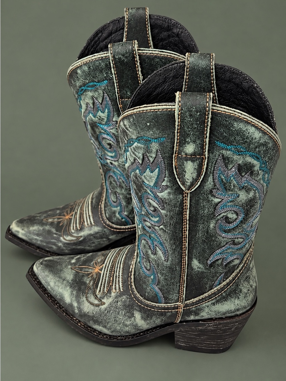 LIBERTY BLACK Sienna Turquesa Distressed Western Boots Size 9B BNWT & 📦 Sold Out